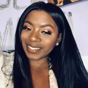 Meet your Posher, Paige